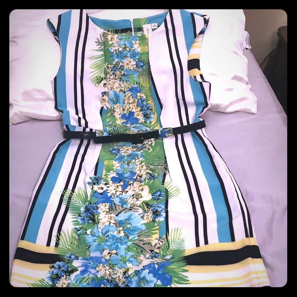 Sleeveless dress by Maglia